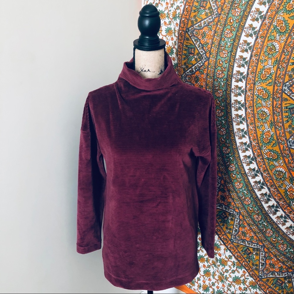 Maroon corduroy turtleneck